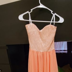 Never worn Still has the tag